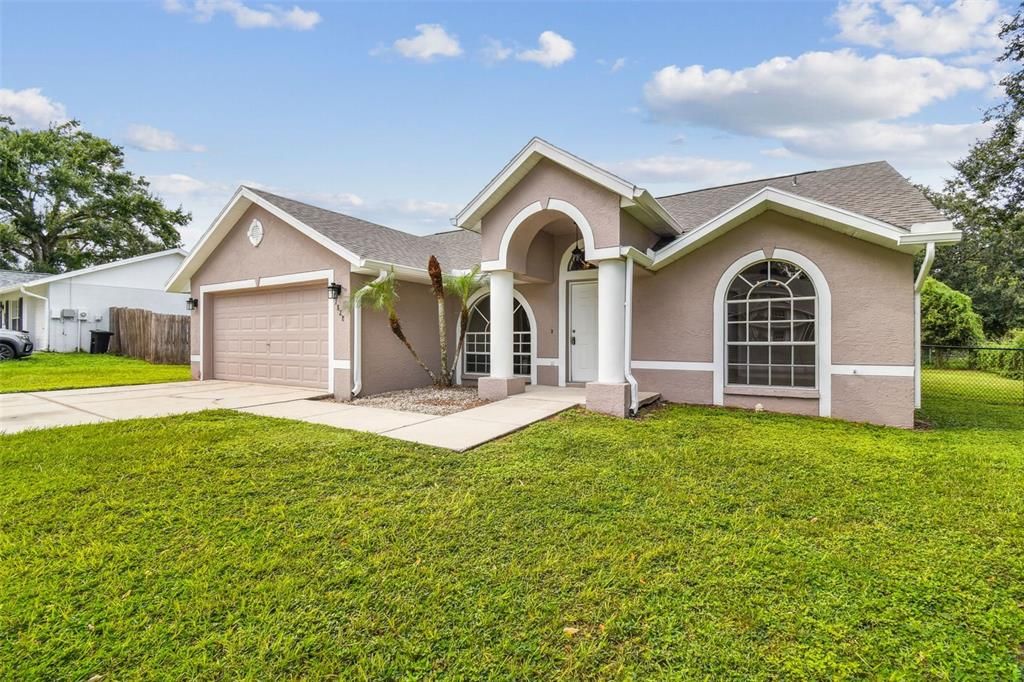 Vendido Recientemente: $295,000 (3 camas, 2 baños, 1318 Pies cuadrados)