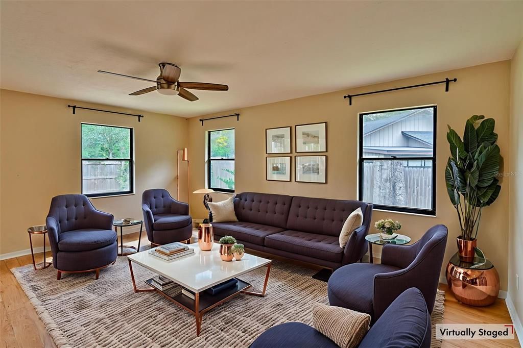 На продажу: $315,000 (3 спален, 2 ванн, 1698 Квадратных фут)