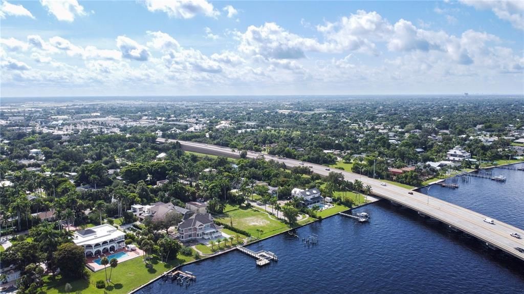 待售: $1,285,000 (0.43 acres)