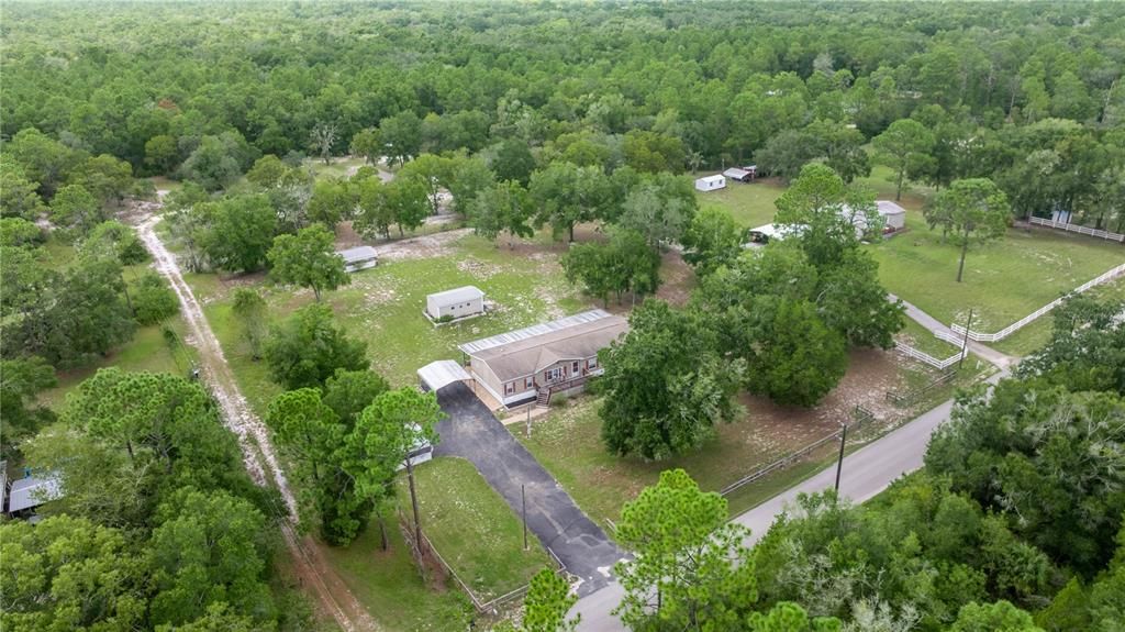 For Sale: $279,500 (4 beds, 2 baths, 2334 Square Feet)