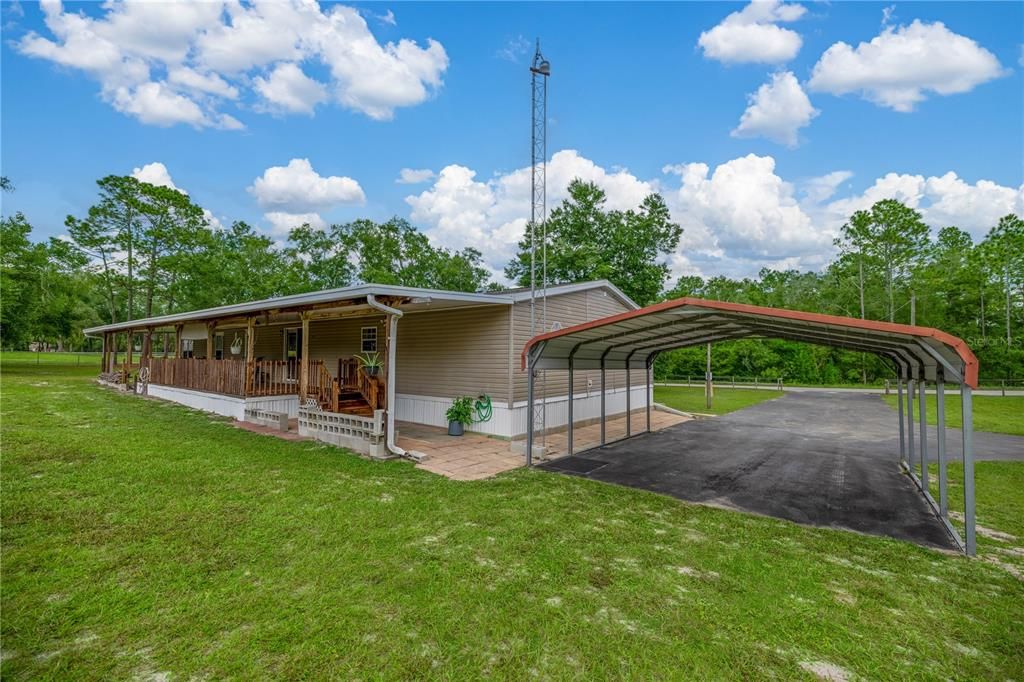 For Sale: $279,500 (4 beds, 2 baths, 2334 Square Feet)