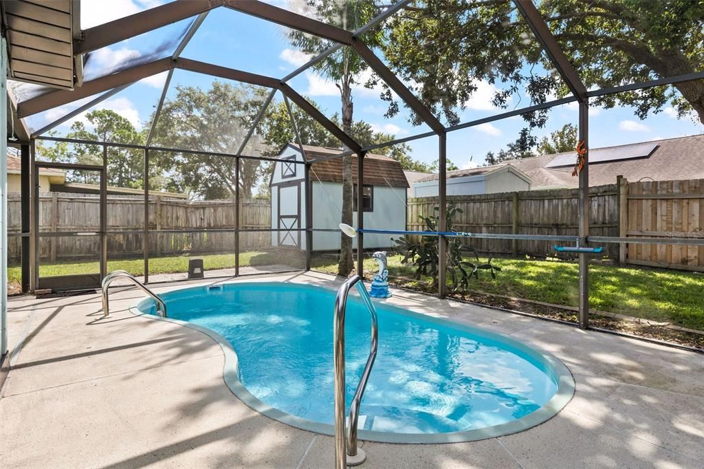 Active With Contract: $393,850 (3 beds, 2 baths, 1650 Square Feet)