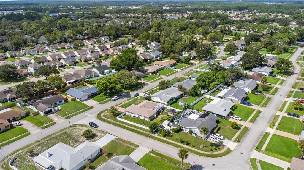 Active With Contract: $393,850 (3 beds, 2 baths, 1650 Square Feet)