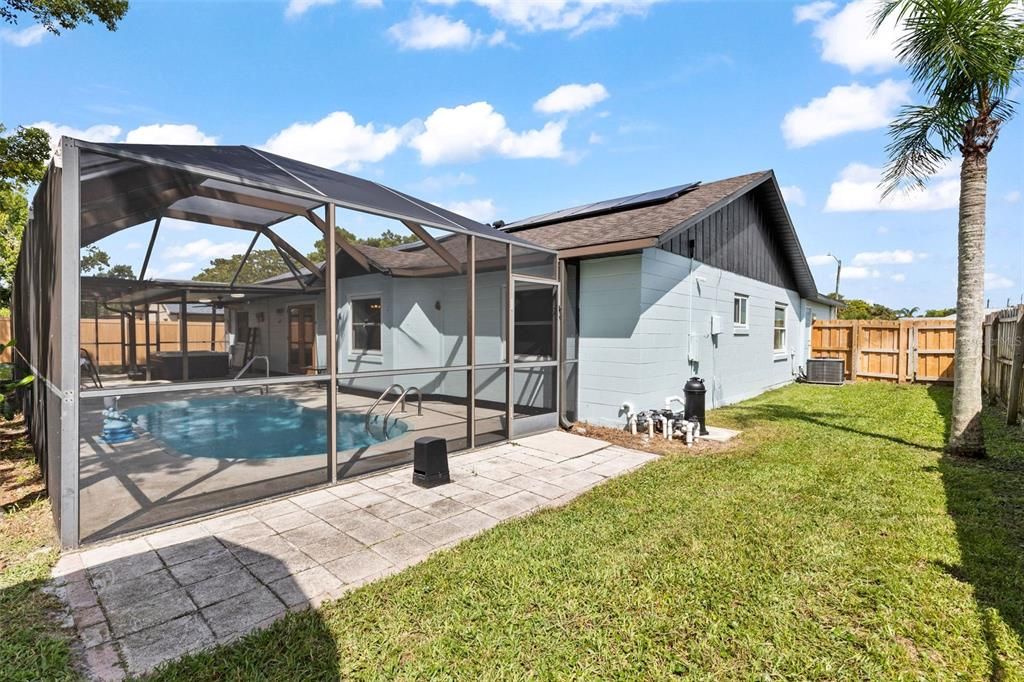 Active With Contract: $393,850 (3 beds, 2 baths, 1650 Square Feet)