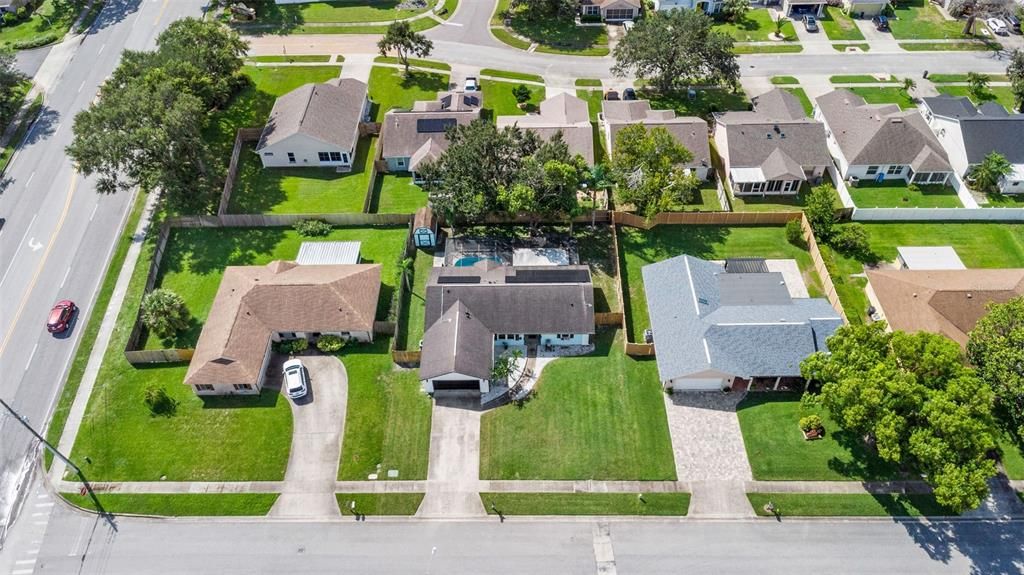 Active With Contract: $393,850 (3 beds, 2 baths, 1650 Square Feet)