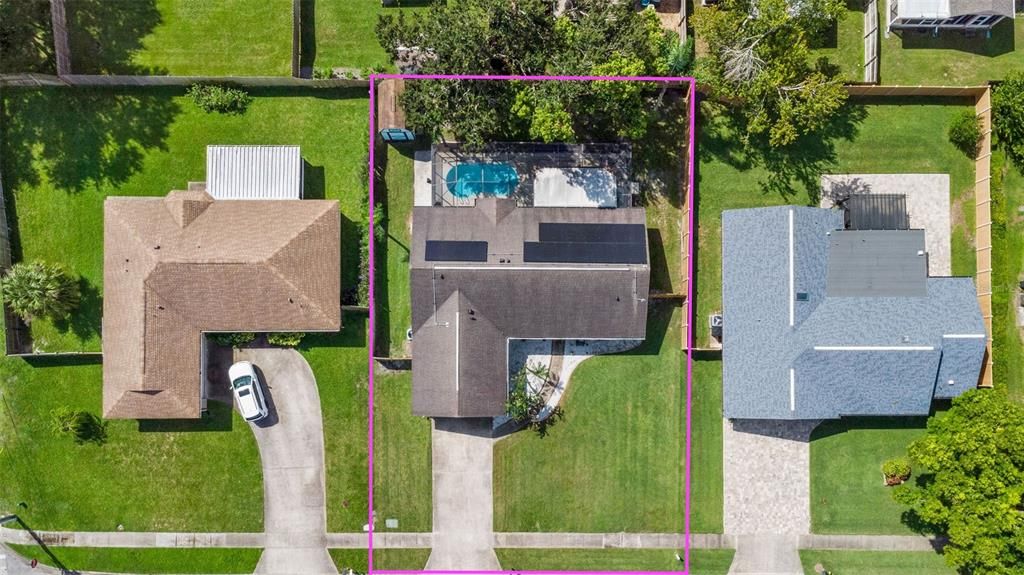 Active With Contract: $393,850 (3 beds, 2 baths, 1650 Square Feet)