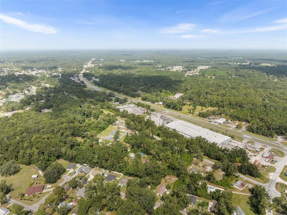 На продажу: $159,900 (1.57 acres)