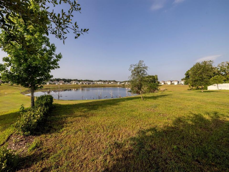 На продажу: $375,000 (4 спален, 2 ванн, 1846 Квадратных фут)