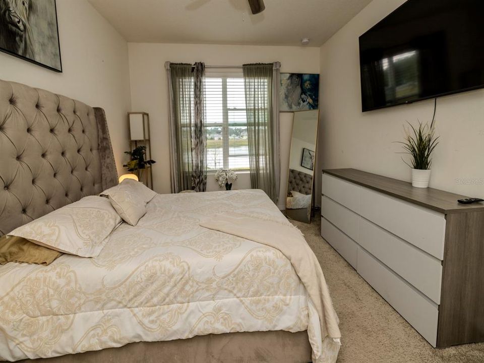 На продажу: $375,000 (4 спален, 2 ванн, 1846 Квадратных фут)