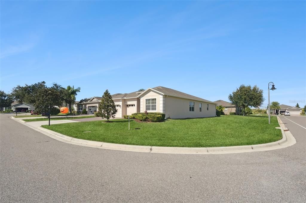 待售: $495,000 (4 贝兹, 3 浴室, 2293 平方英尺)