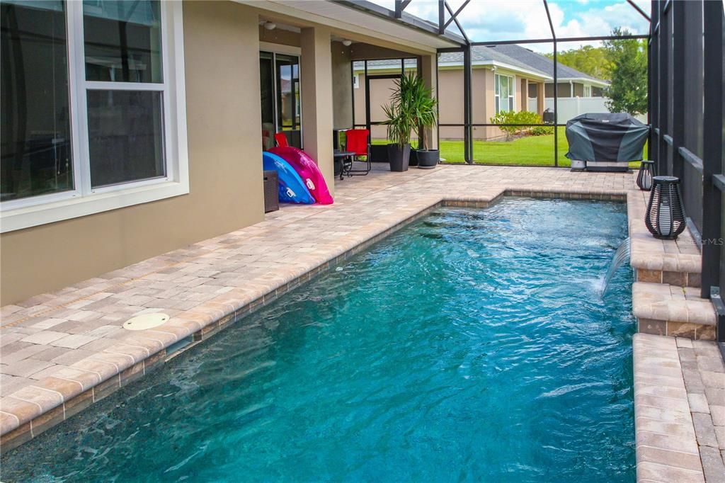 En Renta: $3,995 (3 camas, 3 baños, 2798 Pies cuadrados)