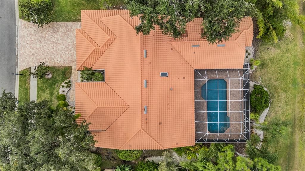 For Sale: $1,100,000 (5 beds, 3 baths, 3450 Square Feet)