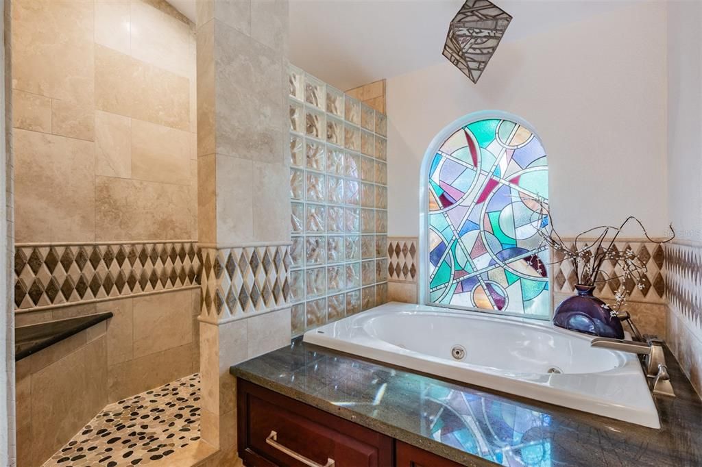 For Sale: $1,100,000 (5 beds, 3 baths, 3450 Square Feet)