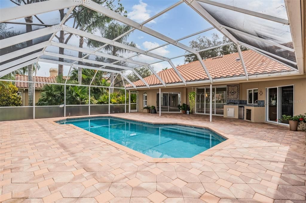 For Sale: $1,100,000 (5 beds, 3 baths, 3450 Square Feet)