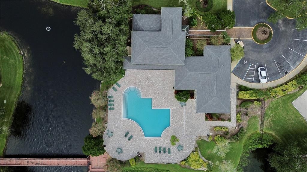 Active With Contract: $179,999 (2 beds, 2 baths, 990 Square Feet)