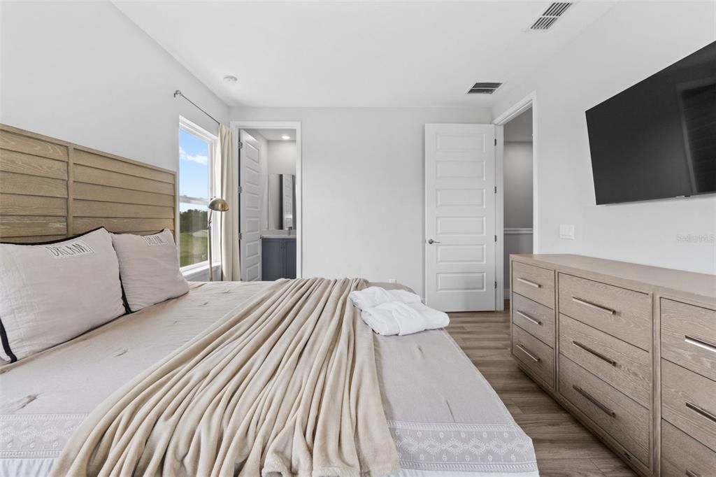 En Venta: $434,900 (3 camas, 2 baños, 1659 Pies cuadrados)