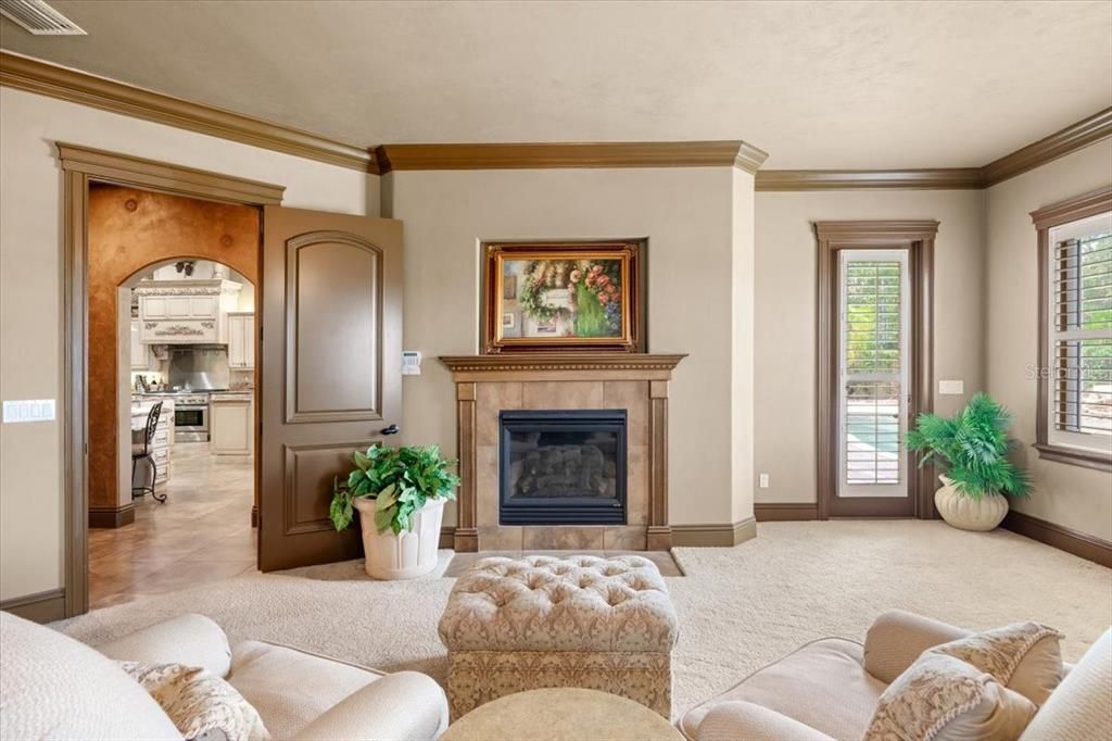 待售: $1,995,000 (6 贝兹, 7 浴室, 8260 平方英尺)