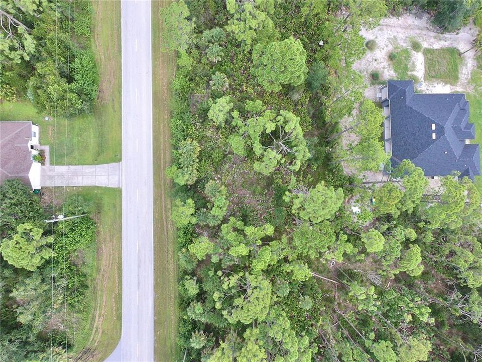 Под контрактом: $12,000 (0.23 acres)