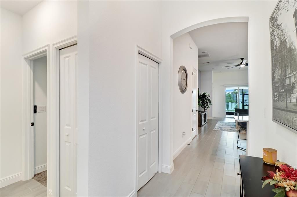 For Rent: $2,900 (4 beds, 2 baths, 1898 Square Feet)