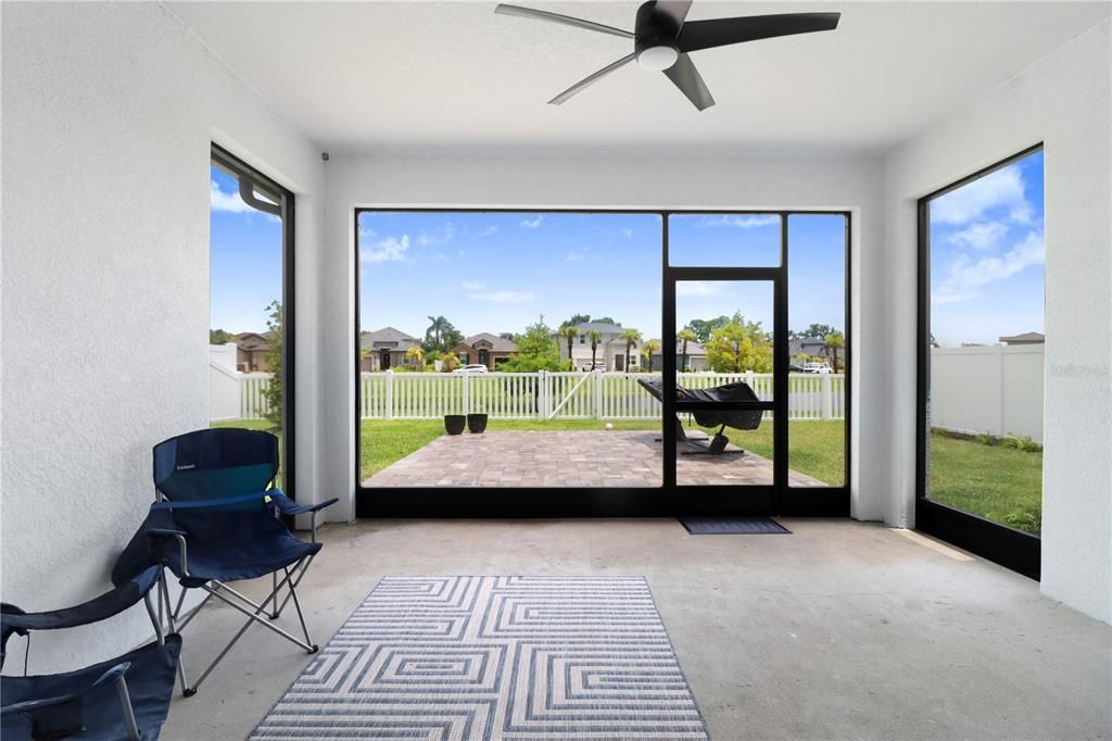 For Rent: $2,900 (4 beds, 2 baths, 1898 Square Feet)