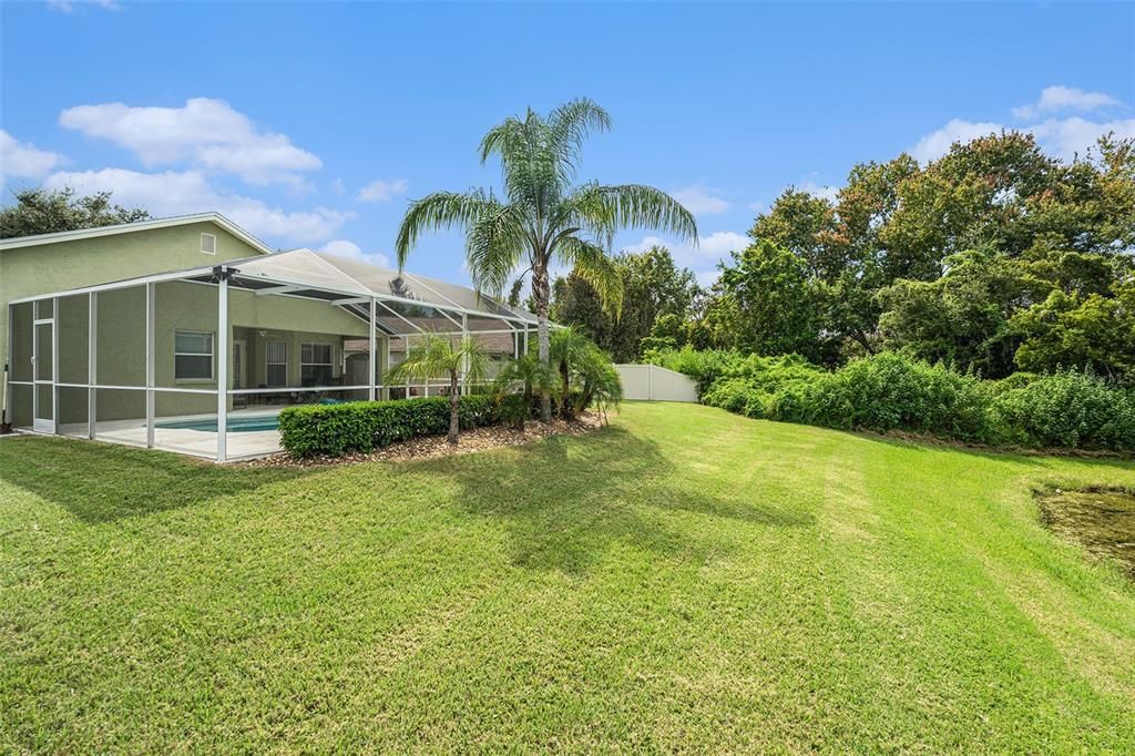 Под контрактом: $385,000 (4 спален, 2 ванн, 1788 Квадратных фут)