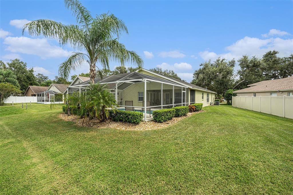 Под контрактом: $385,000 (4 спален, 2 ванн, 1788 Квадратных фут)