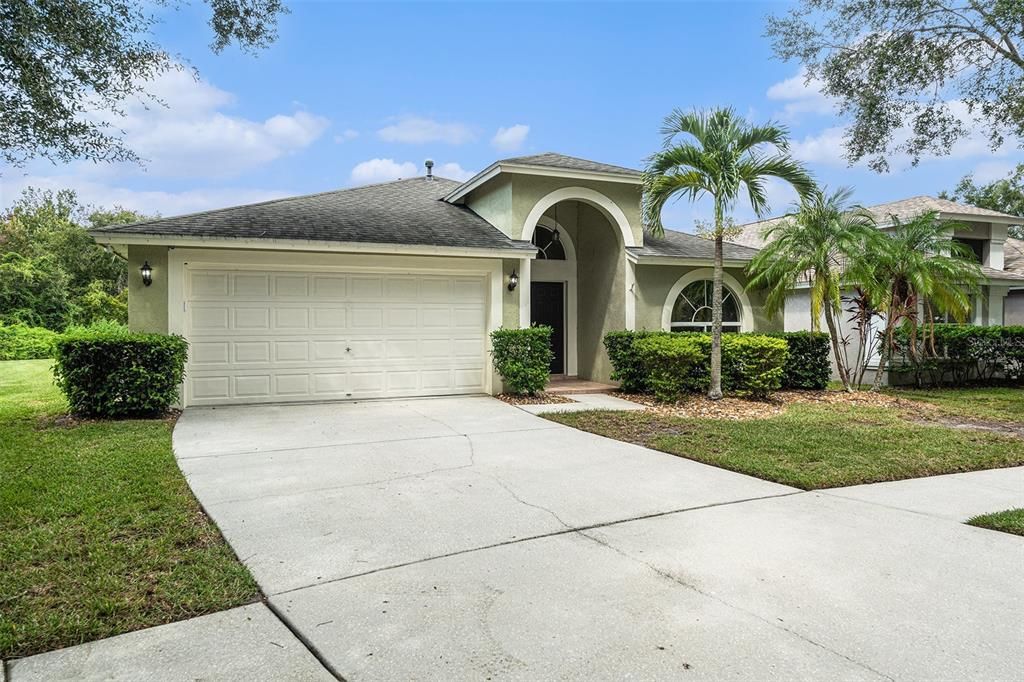 Под контрактом: $385,000 (4 спален, 2 ванн, 1788 Квадратных фут)