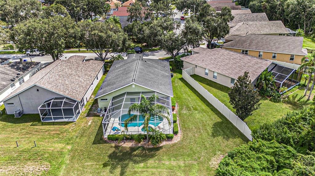 Под контрактом: $385,000 (4 спален, 2 ванн, 1788 Квадратных фут)