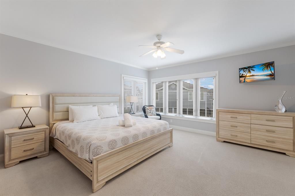 На продажу: $628,000 (2 спален, 2 ванн, 1440 Квадратных фут)