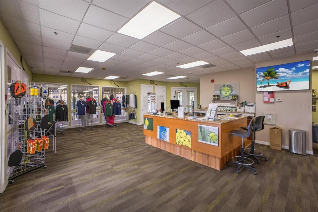 На продажу: $628,000 (2 спален, 2 ванн, 1440 Квадратных фут)