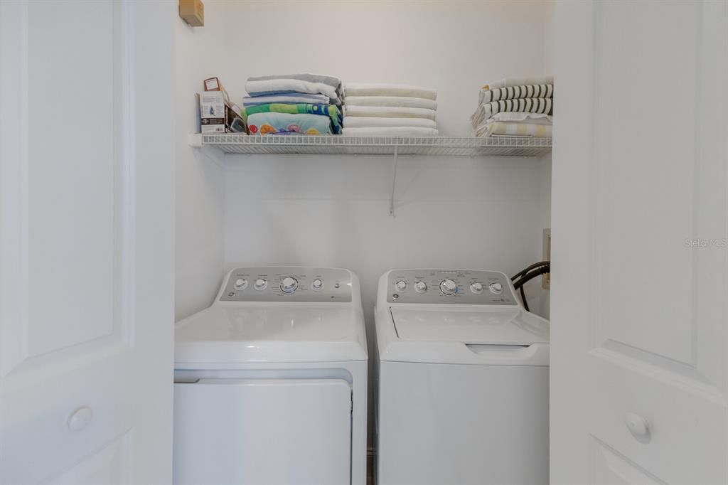 На продажу: $628,000 (2 спален, 2 ванн, 1440 Квадратных фут)