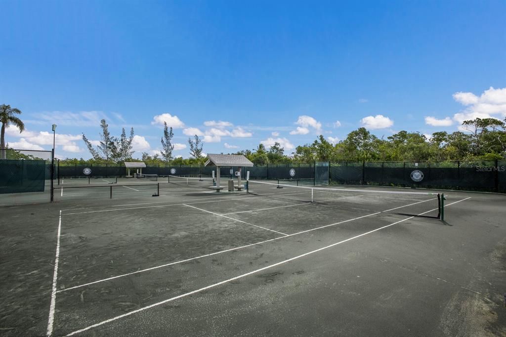 На продажу: $628,000 (2 спален, 2 ванн, 1440 Квадратных фут)