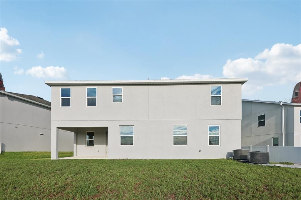 На продажу: $654,900 (6 спален, 4 ванн, 4677 Квадратных фут)