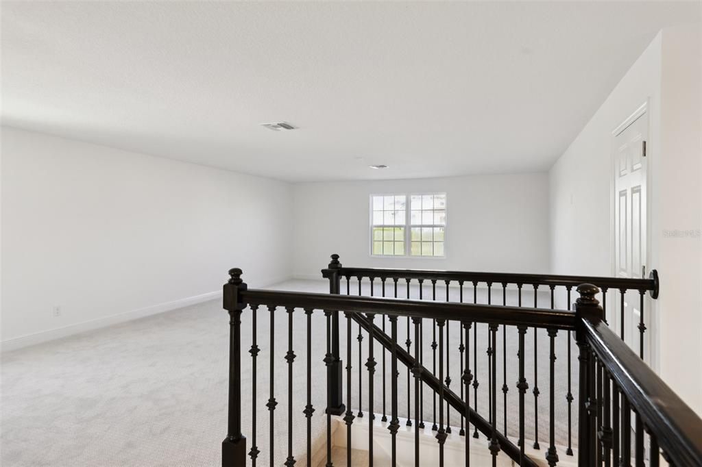 На продажу: $654,900 (6 спален, 4 ванн, 4677 Квадратных фут)