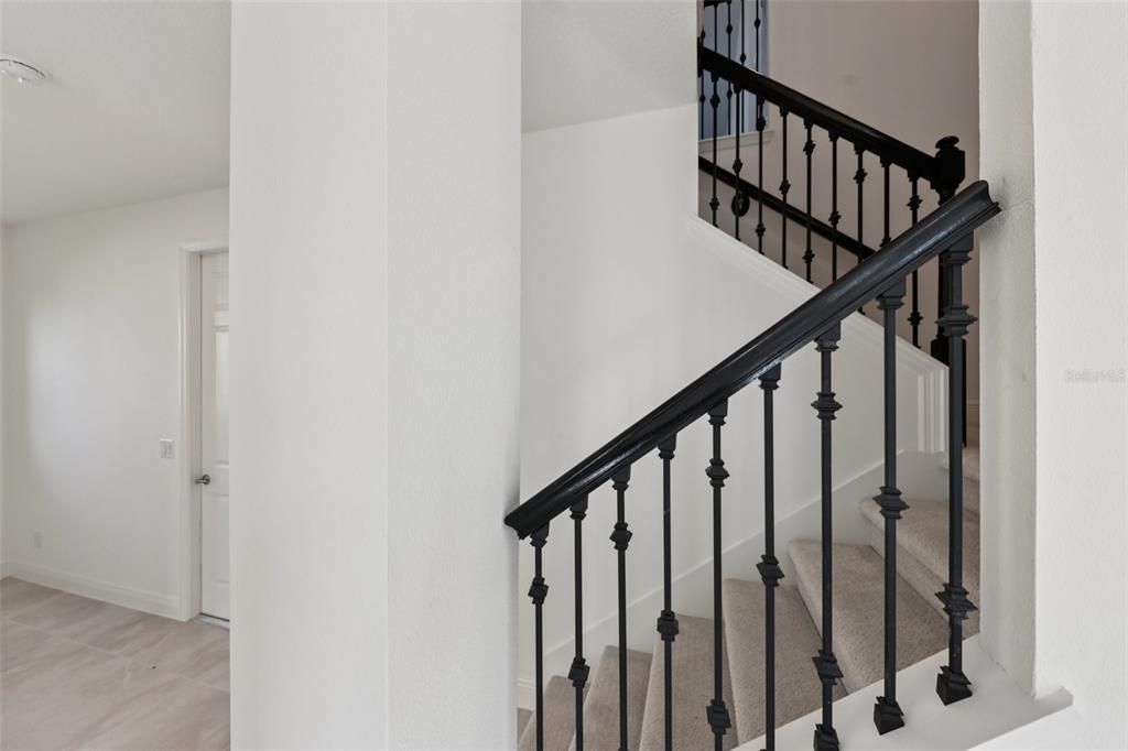 На продажу: $654,900 (6 спален, 4 ванн, 4677 Квадратных фут)