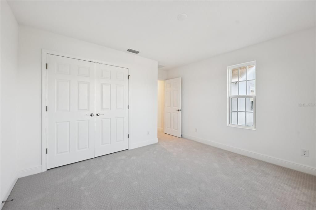 На продажу: $654,900 (6 спален, 4 ванн, 4677 Квадратных фут)