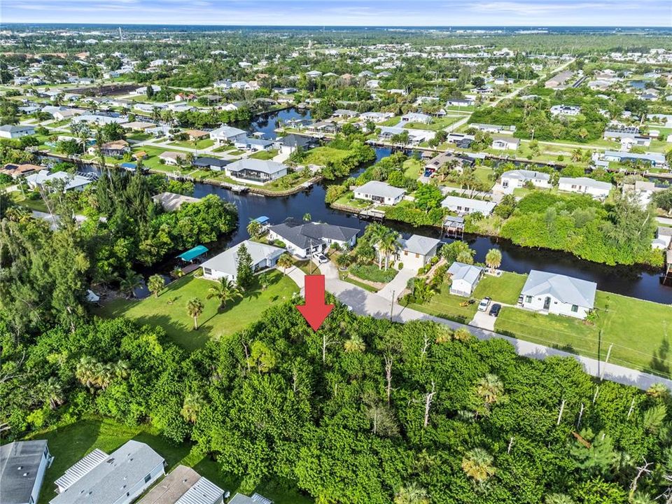 En Venta: $40,000 (0.19 acres)