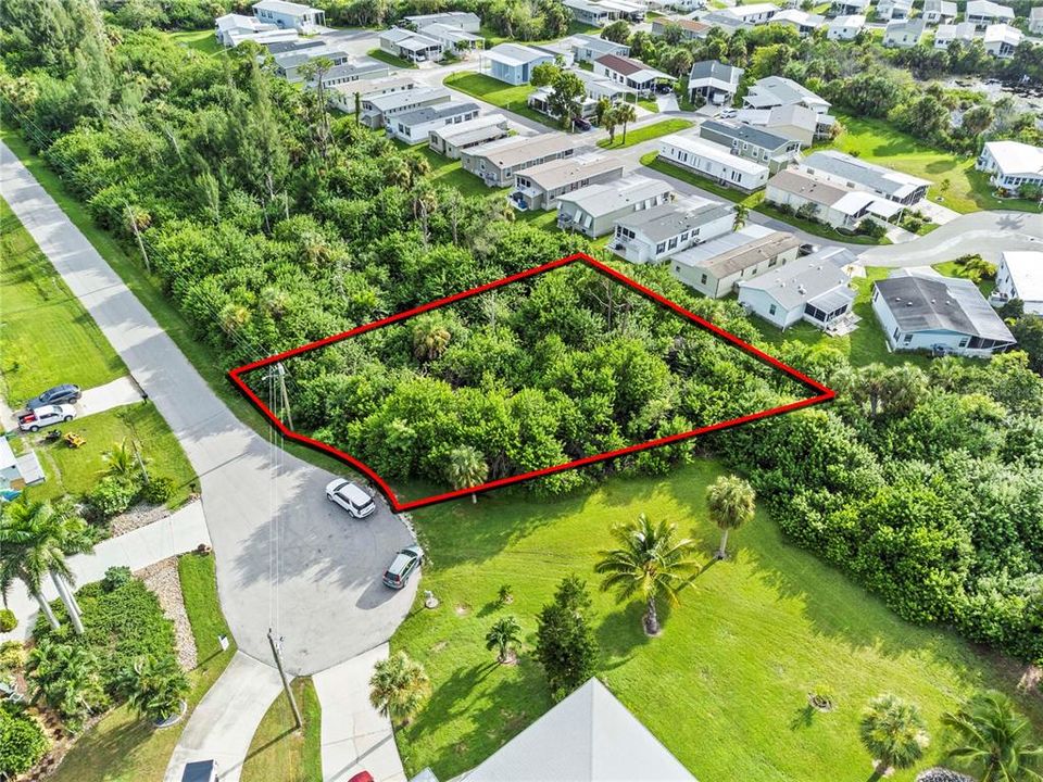 En Venta: $40,000 (0.19 acres)