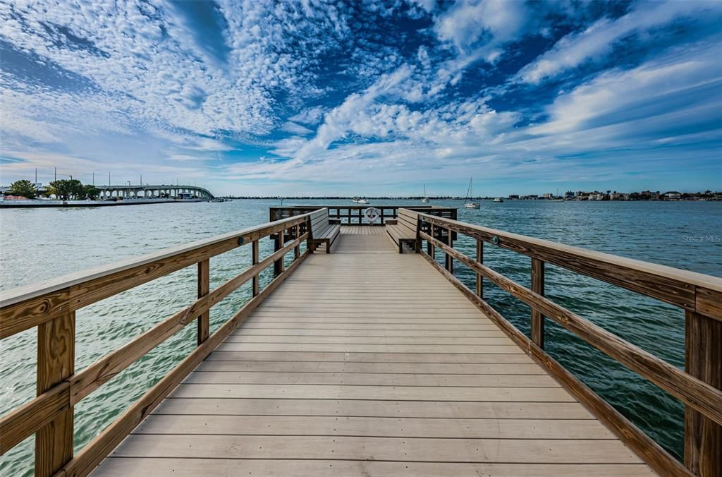 For Sale: $415,000 (2 beds, 2 baths, 1440 Square Feet)