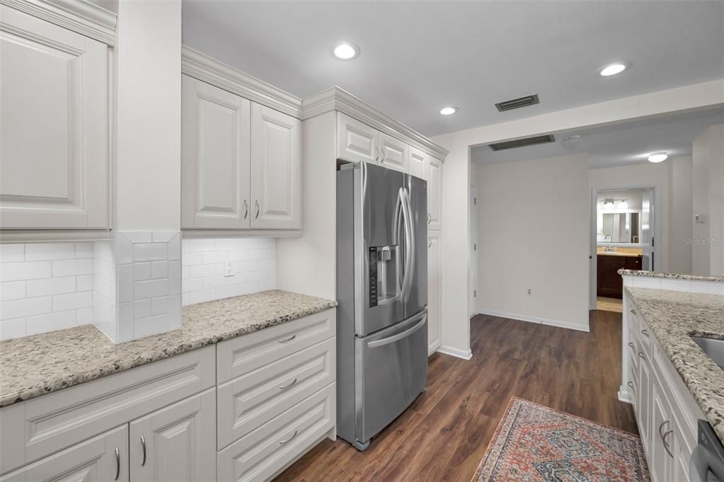 For Sale: $415,000 (2 beds, 2 baths, 1440 Square Feet)