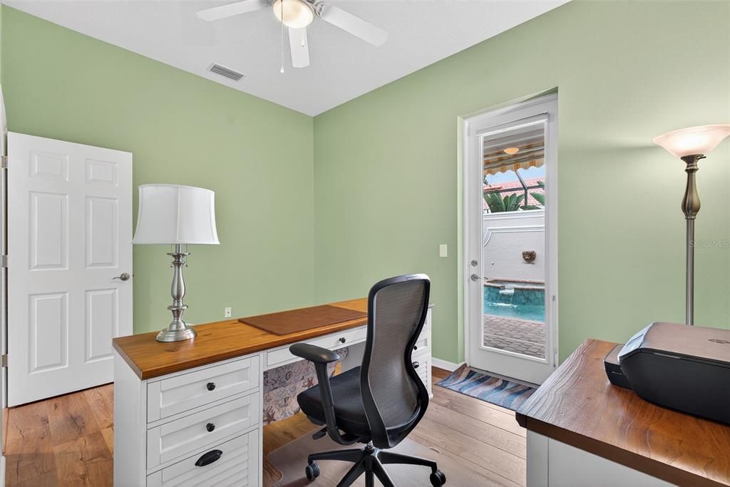 Active With Contract: $749,000 (3 beds, 3 baths, 1998 Square Feet)