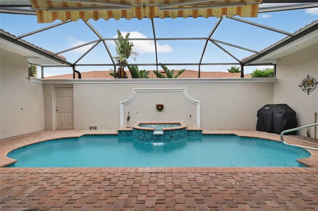 Active With Contract: $749,000 (3 beds, 3 baths, 1998 Square Feet)