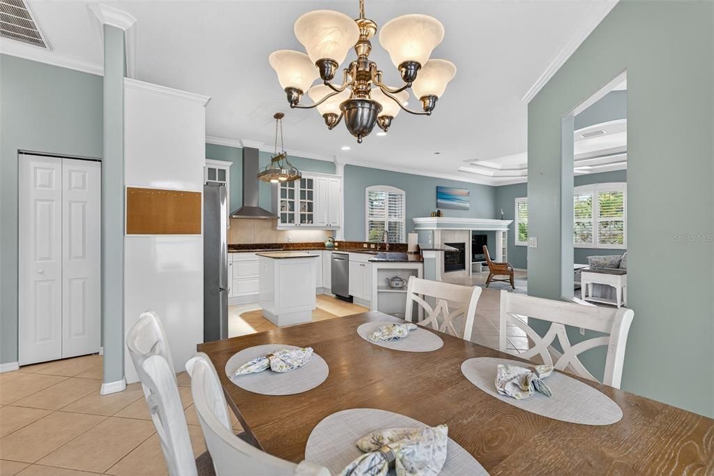 Active With Contract: $749,000 (3 beds, 3 baths, 1998 Square Feet)