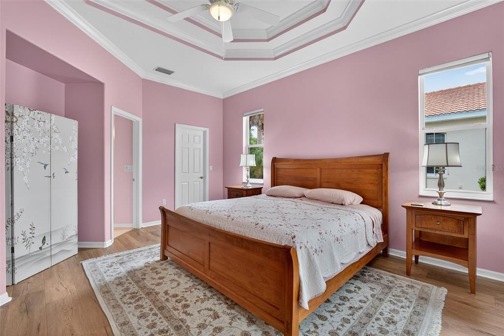 Active With Contract: $749,000 (3 beds, 3 baths, 1998 Square Feet)