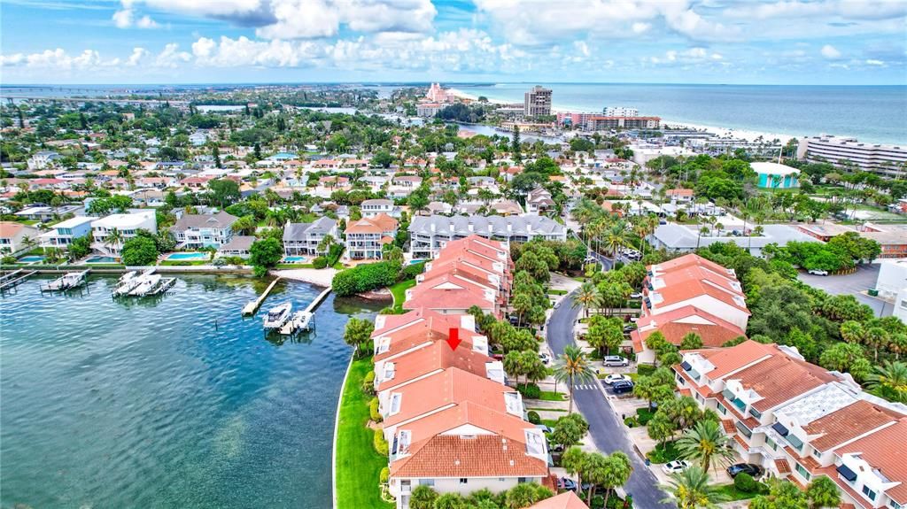 На продажу: $997,000 (4 спален, 4 ванн, 2275 Квадратных фут)