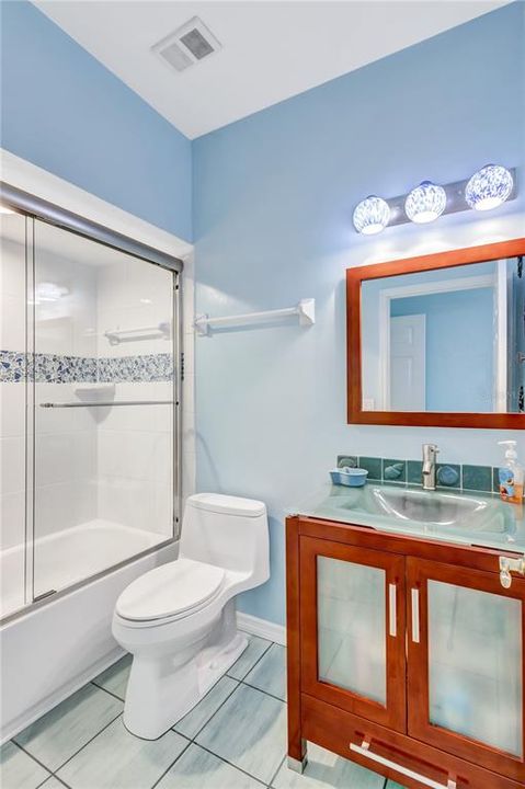 На продажу: $997,000 (4 спален, 4 ванн, 2275 Квадратных фут)