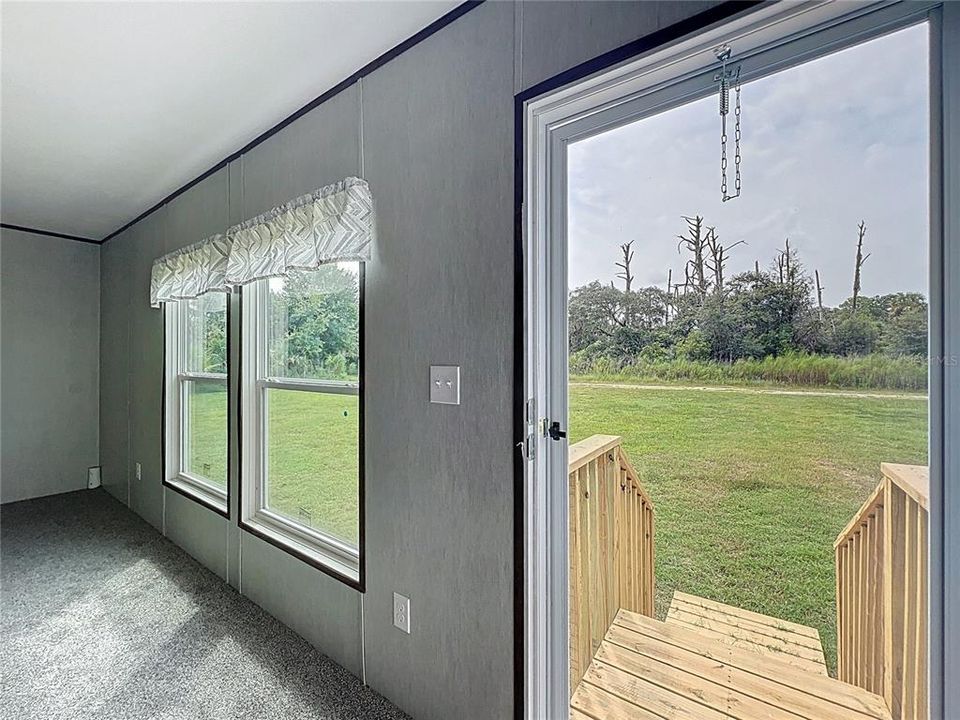 En Venta: $260,000 (4 camas, 2 baños, 1768 Pies cuadrados)