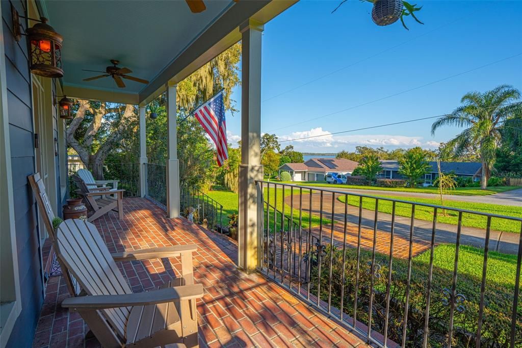 En Venta: $565,000 (3 camas, 2 baños, 3230 Pies cuadrados)