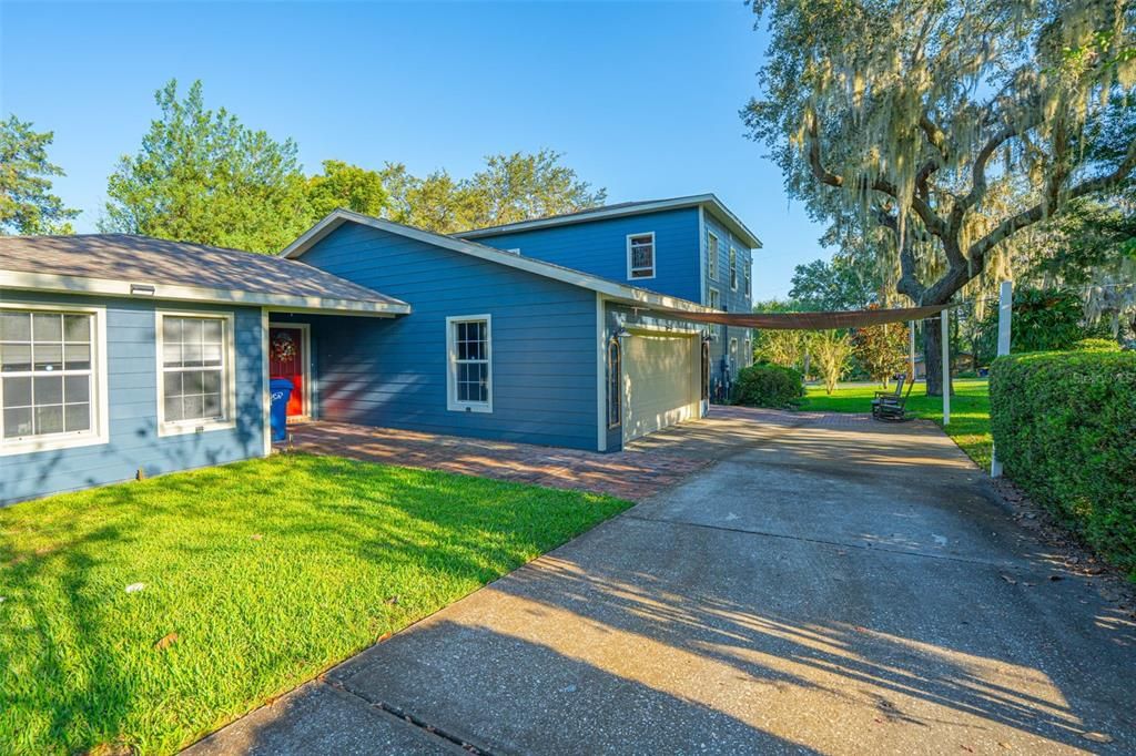 En Venta: $565,000 (3 camas, 2 baños, 3230 Pies cuadrados)