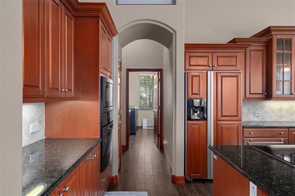 待售: $1,069,000 (4 贝兹, 4 浴室, 3715 平方英尺)